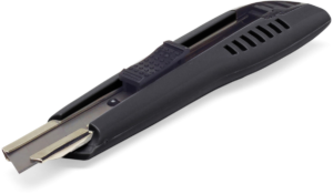 Cutterkniv stor plast med 1 blad, 18 mm